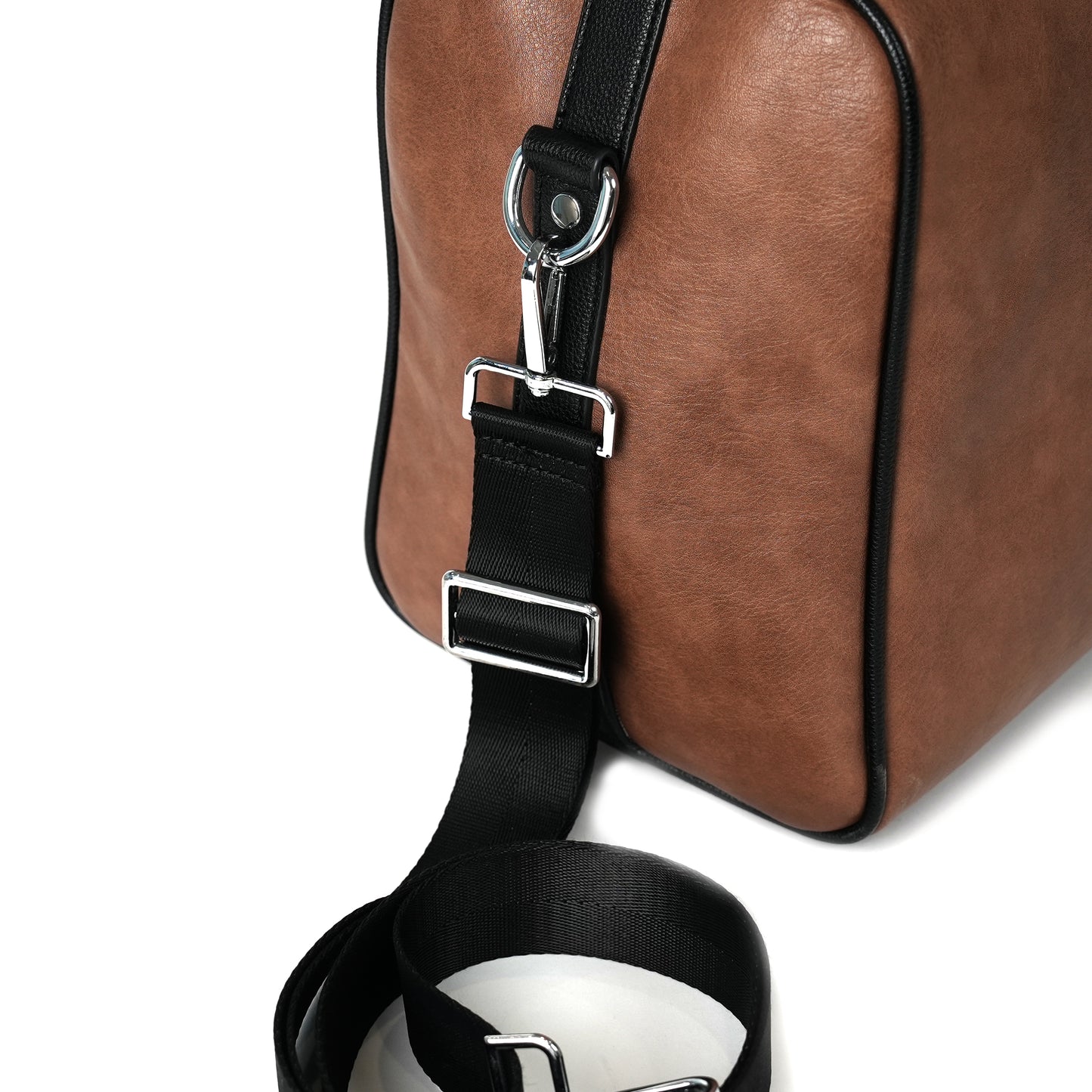 Duffle Choco leather